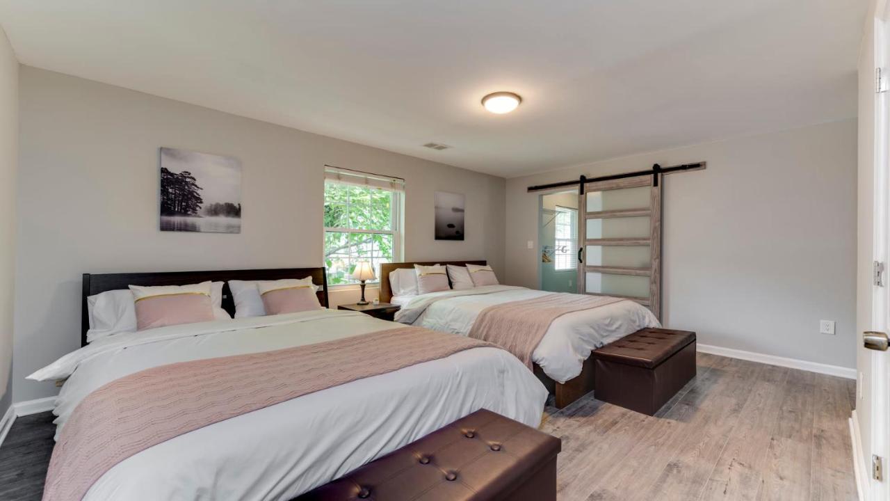 Stylish 3Br 3Ba Colonial House By Cozysuites アレクサンドリア エクステリア 写真