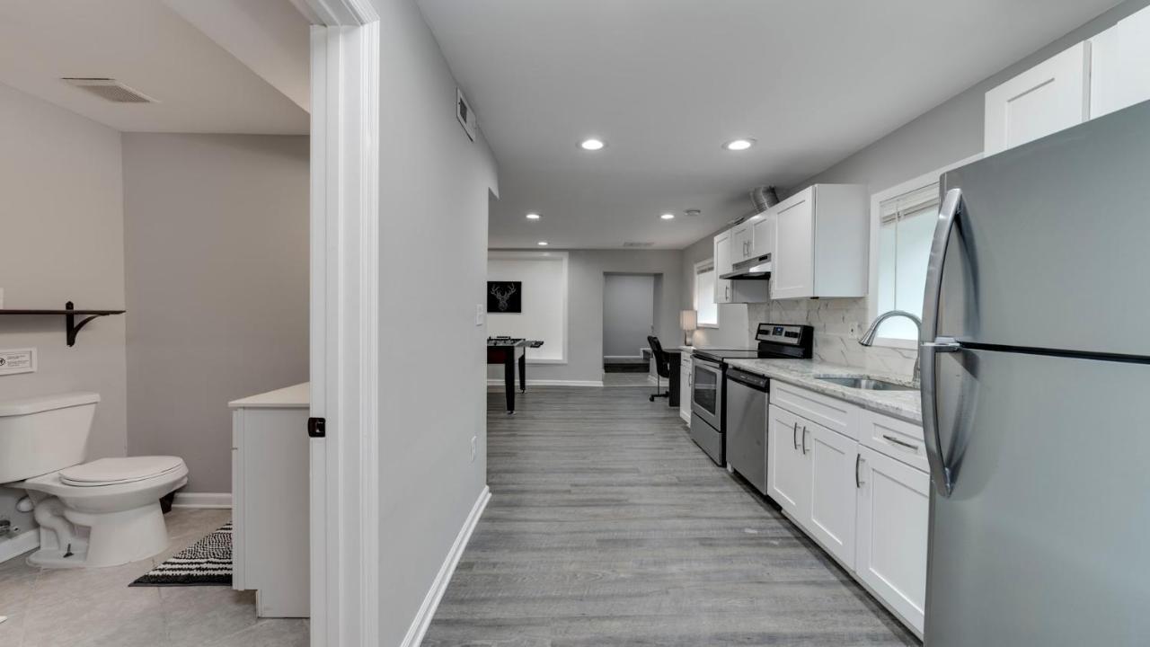 Stylish 3Br 3Ba Colonial House By Cozysuites アレクサンドリア エクステリア 写真